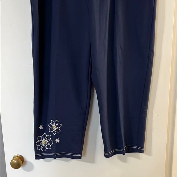 Alfred Dunner Navy Pants with Floral Embroidery - Picture 5 of 9